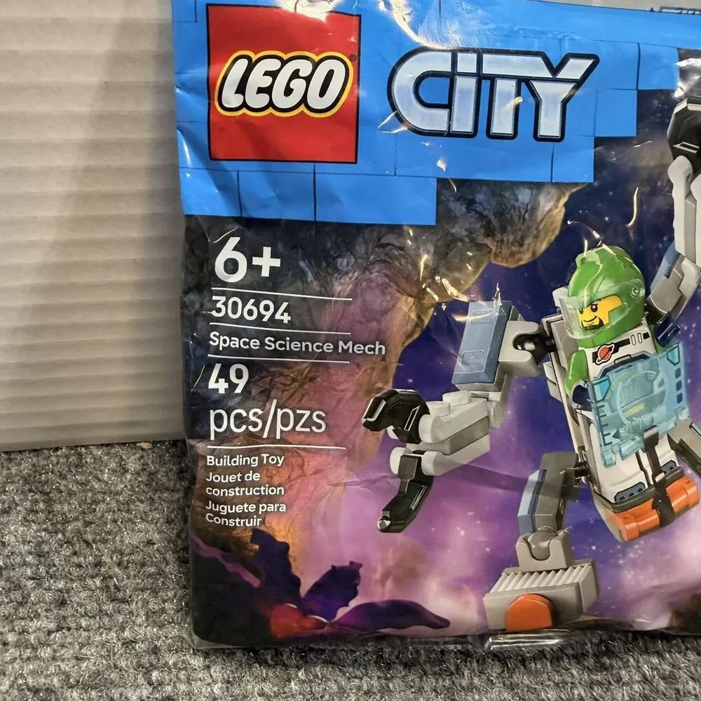 LEGO City Space Science Mech 30694 49pcs 6+ Building Toy Set New Robot Polybag